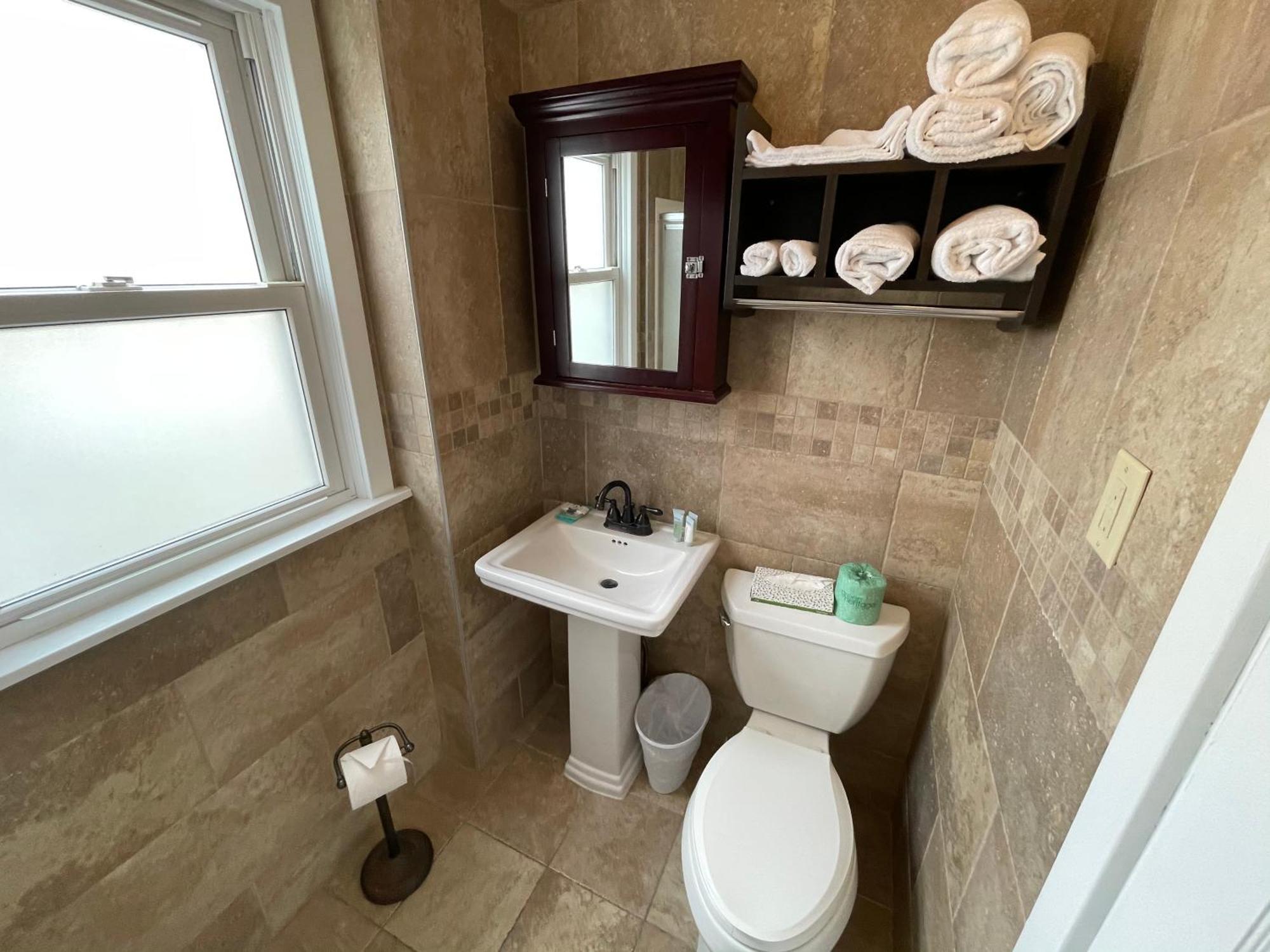 Buttercup Suites Wildwood Crest Beach Bagian luar foto